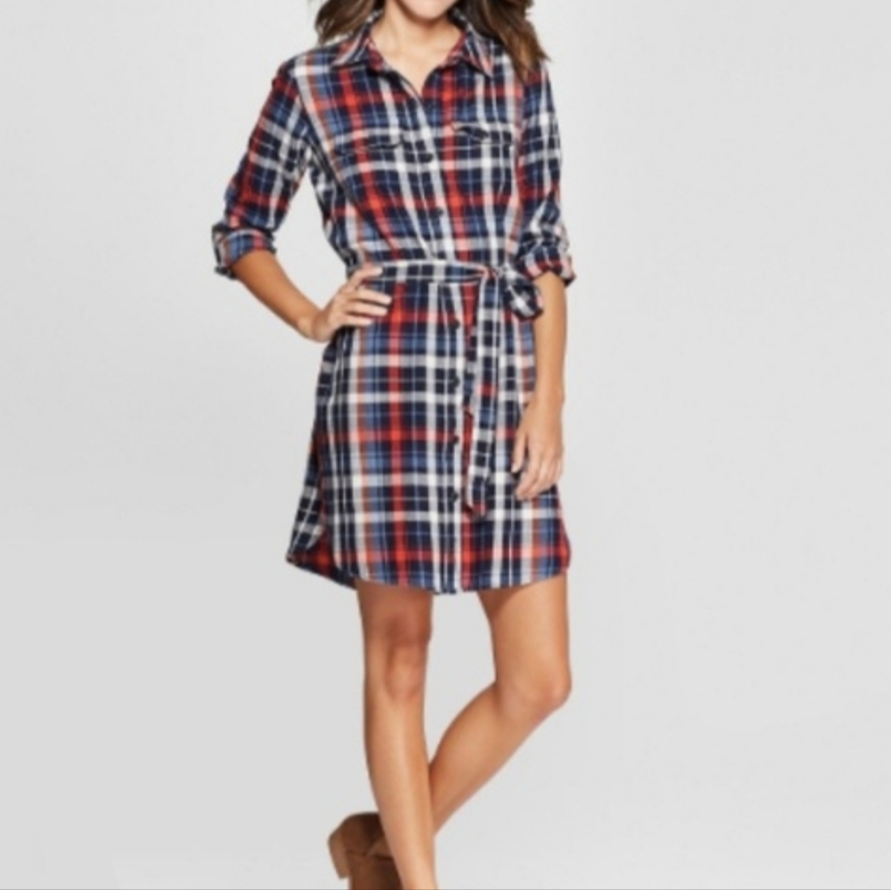 Universal Thread (Size M) Plaid Button Down LS Be… - image 14